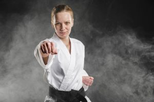 A anatomia do Kimono de Karatê: Composição, custo e cuidados